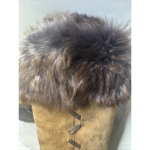 UGG Australia Fur Cuff Suede Winter Boots Brown Women’s Size 6 - Picture 9 of 10